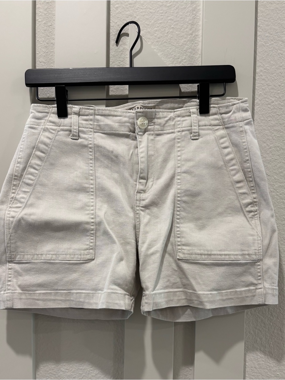 Liverpool White Front-Pocket Bermuda Shorts